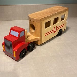 Melissa and Doug Horse Trailer and Truck